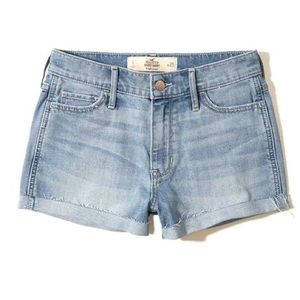 Hollister High-Rise Short Short